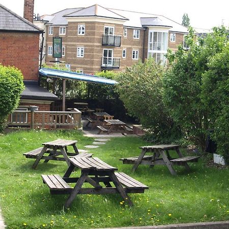 Jolly Brewers Free House Inn Bishop's Stortford Extérieur photo